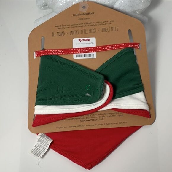New Rae Dunn Baby Christmas bibs set of 3. - Picture 4 of 4